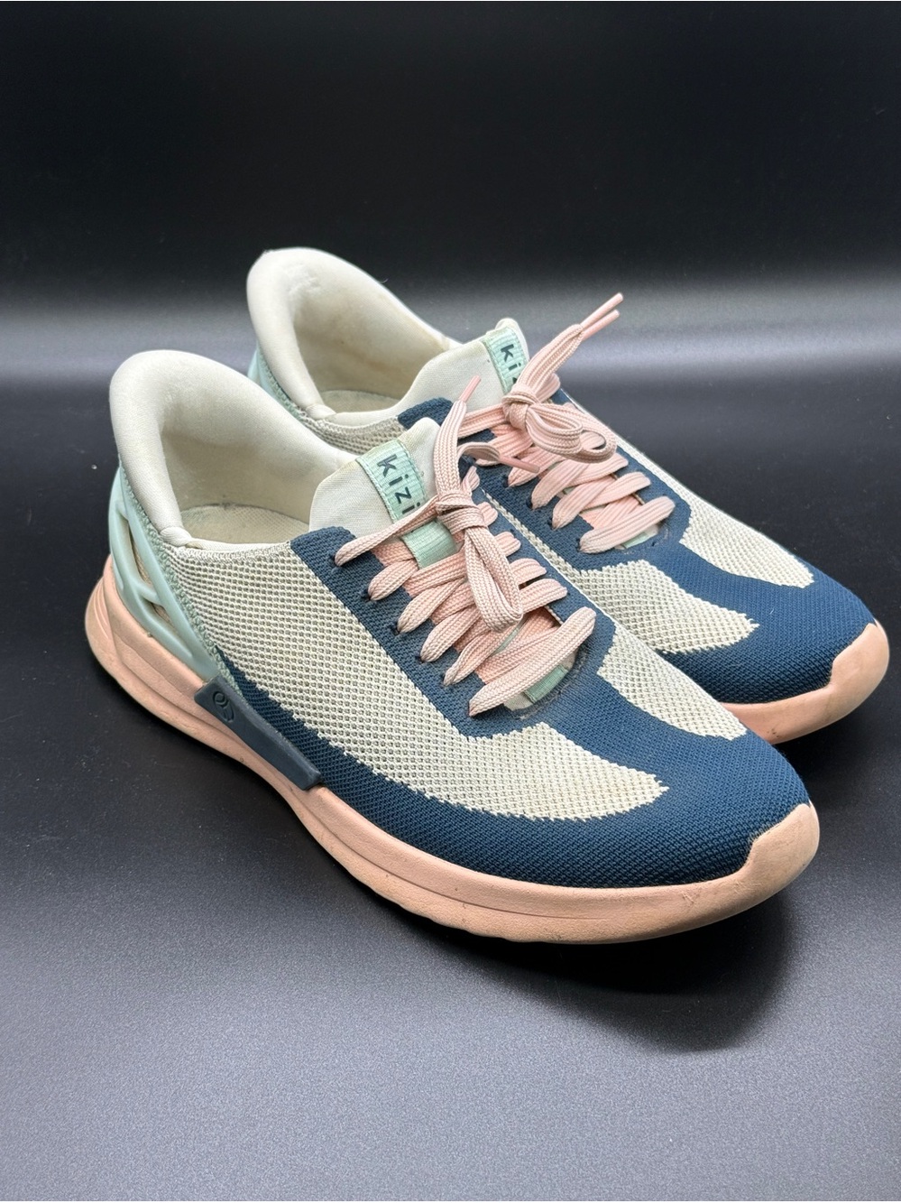 Kiziks Athens Slip On Lace Up Sneakers Women's 9 Athletic Gym Running Shoes
